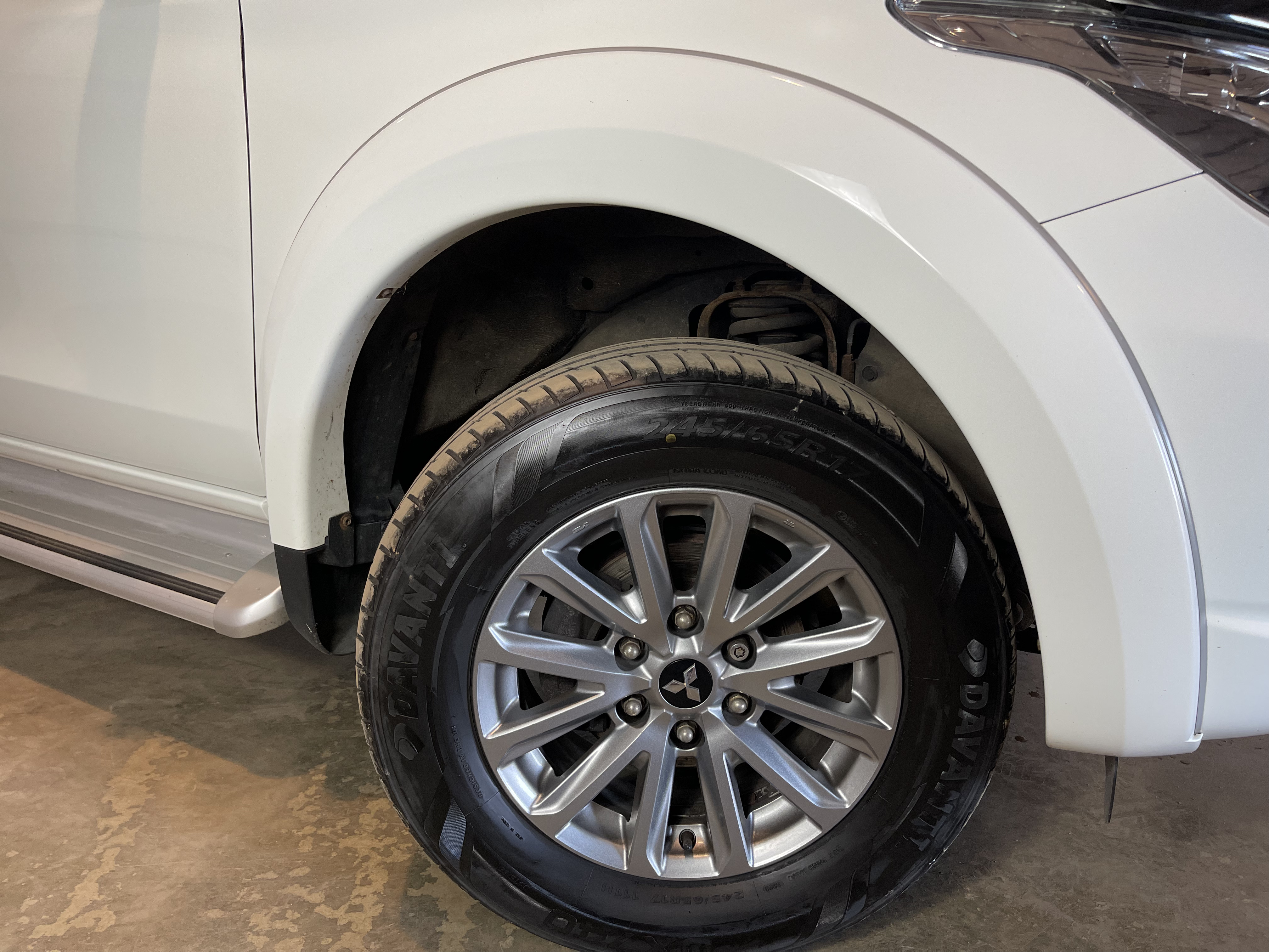 Mitsubishi L200 - Thumbnail 6