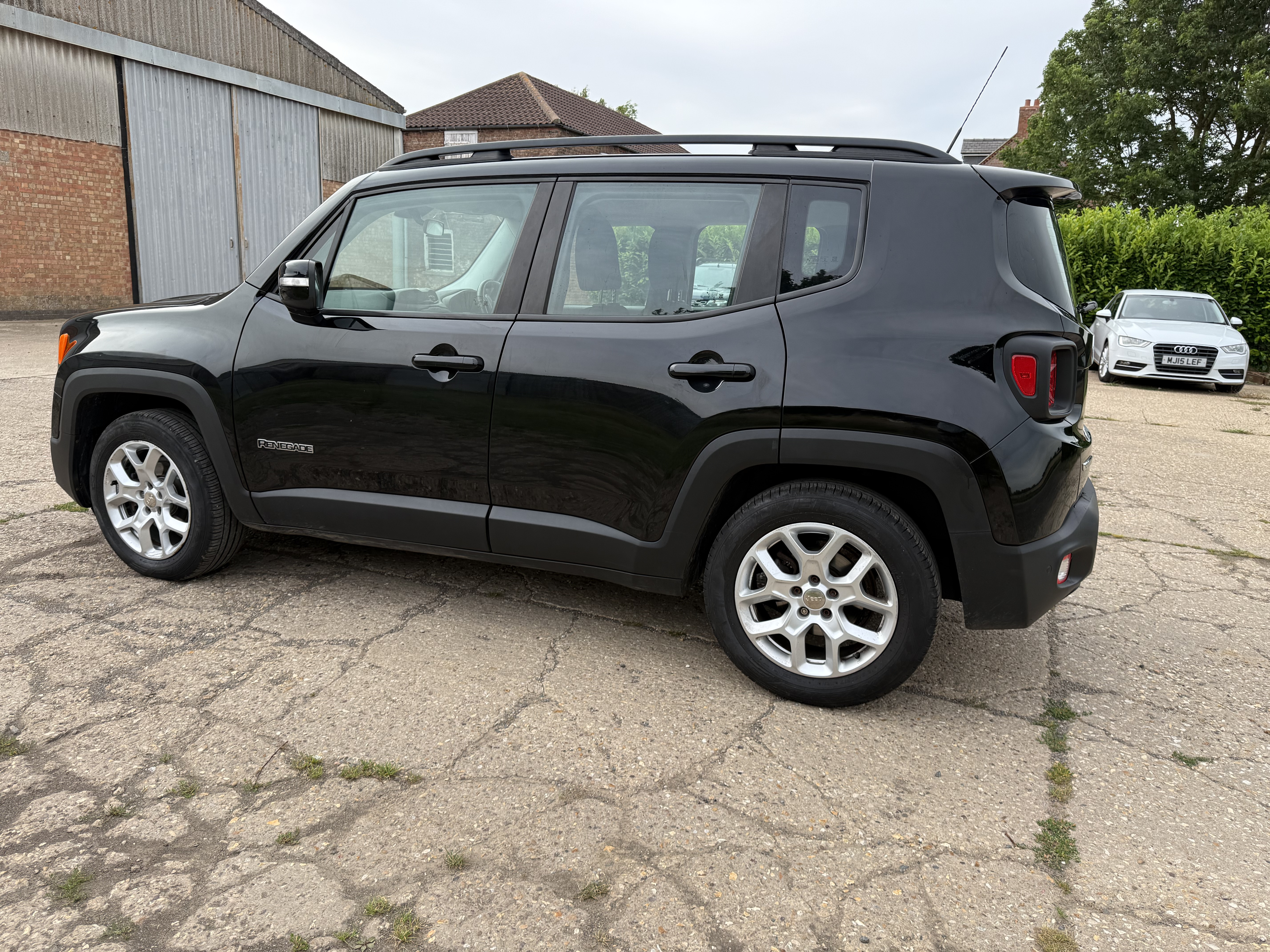 Jeep Renegade 1.6 - Thumbnail 6